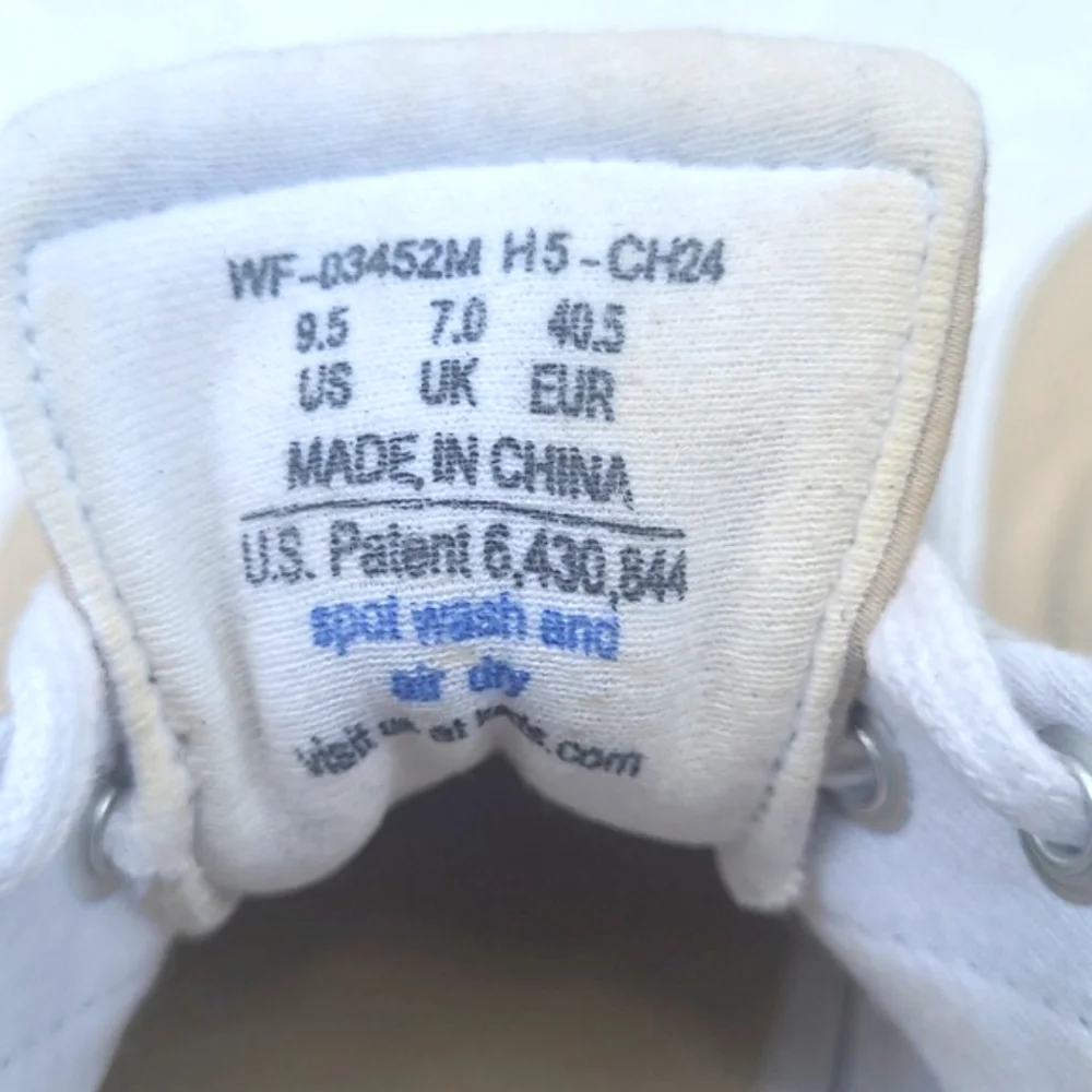Keds Beige Classic Canvas Sneaker Lace Up Low Top Tennis Shoe Heel Logo Casual
